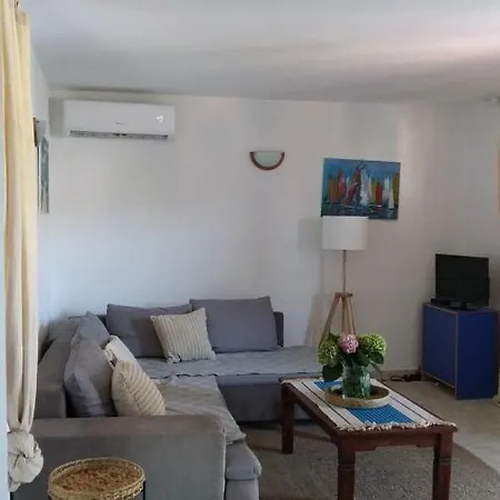 Apartment Hortenzija