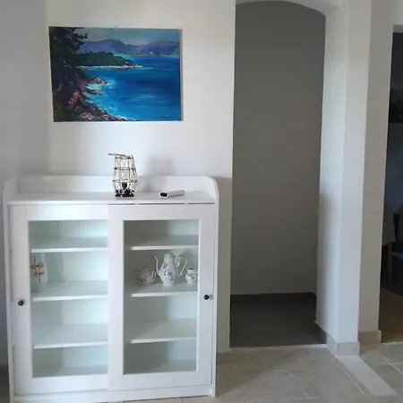 Hortenzija Apartment Maslinica
